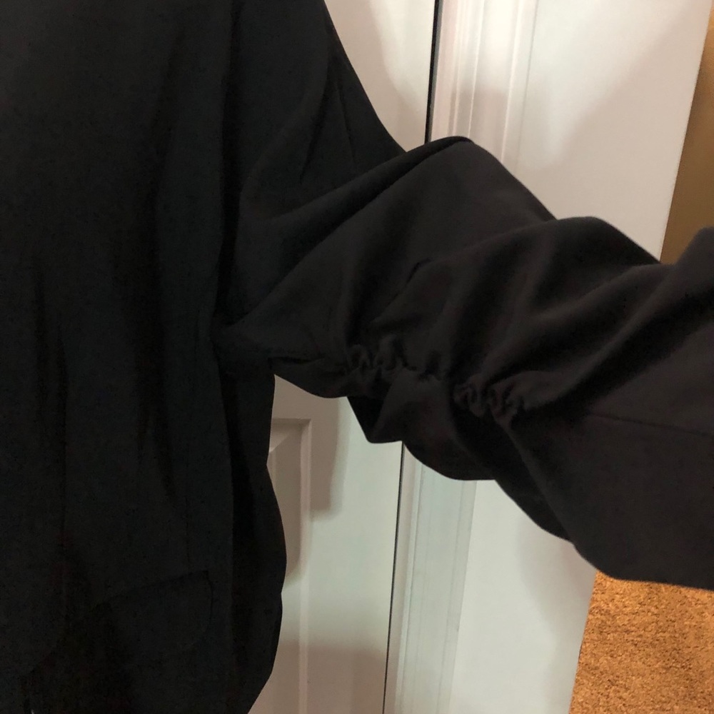 Plus Size Open Front Blazer - Picture 5 of 6